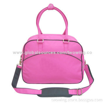 Training bag with 600D polyester w/r fabric